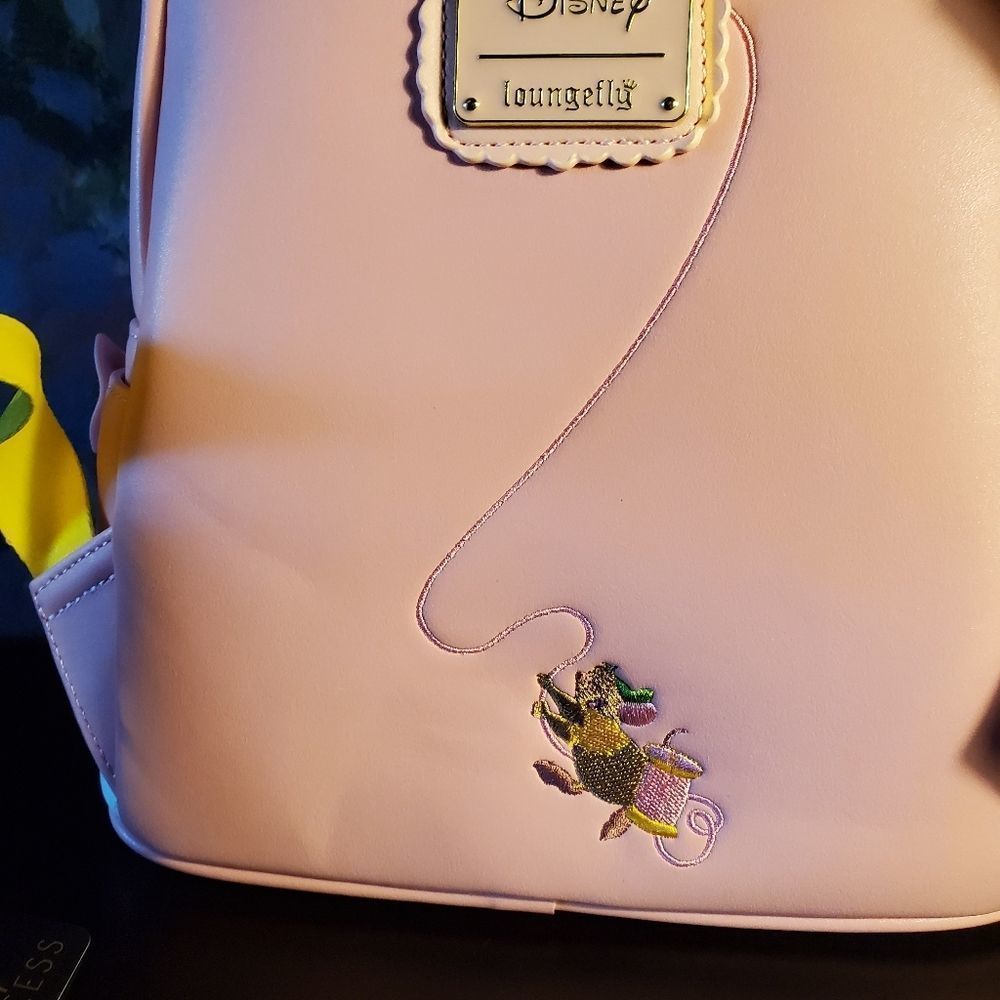 Loungefly mini.backpack with coin purse - Picture 3 of 5